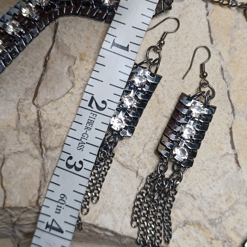 Fringe Statement Necklace And Earring Set - image 5